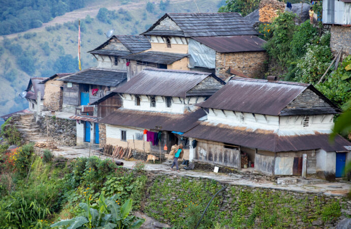 Gurung-Dorf: Traditionelles Leben im nepalesischen Himalaya