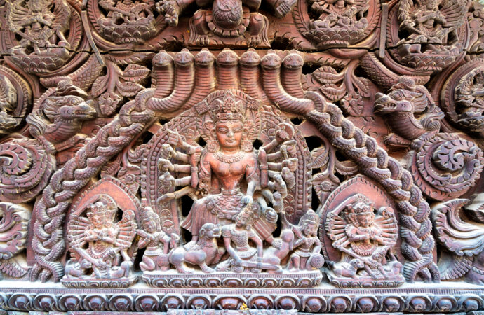 Holzrelief aus dem Pashupatinath-Tempelkomplex